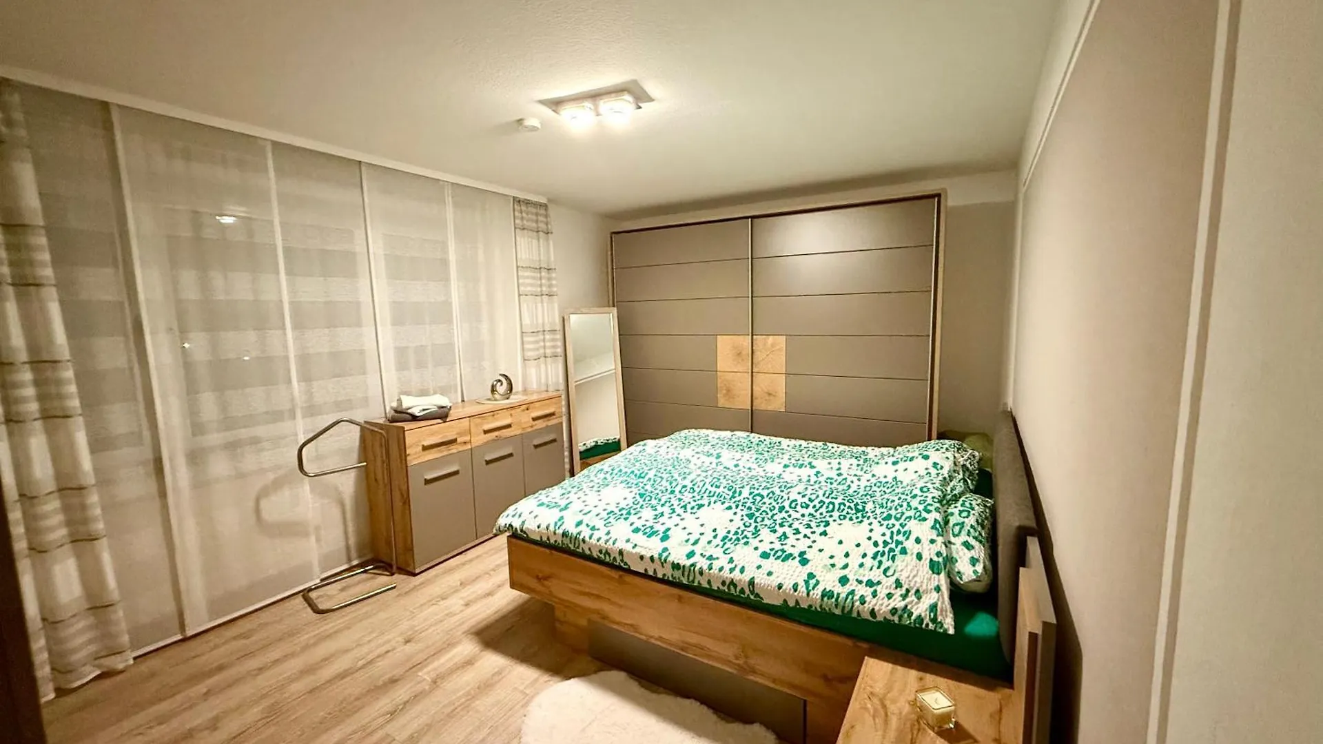 Woody Style Apartment Near Langenhagen Airport Hannover
